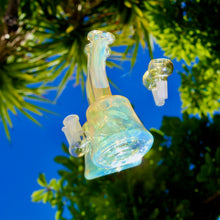 Load image into Gallery viewer, Cute Mini Bong with Color Changing Glass | Shop Bloomfield