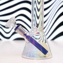 Load image into Gallery viewer, Close up of Beaker Bong Water Chamber