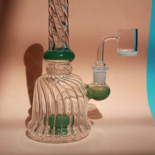 Load image into Gallery viewer, Crystal Jade Green Water Pipe for Smoking