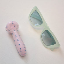 Load image into Gallery viewer, Small Milky Pink Hand Pipe