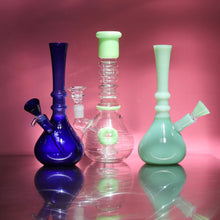 Load image into Gallery viewer, Shop Bloomfield for cute bongs online! 
