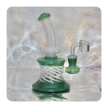 Load image into Gallery viewer, Rig for Sale | Bong for Sale | Green Water Pipe
