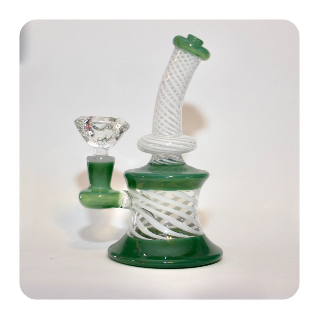 Cute Rig for Sale | Green Water Pipe / Bong