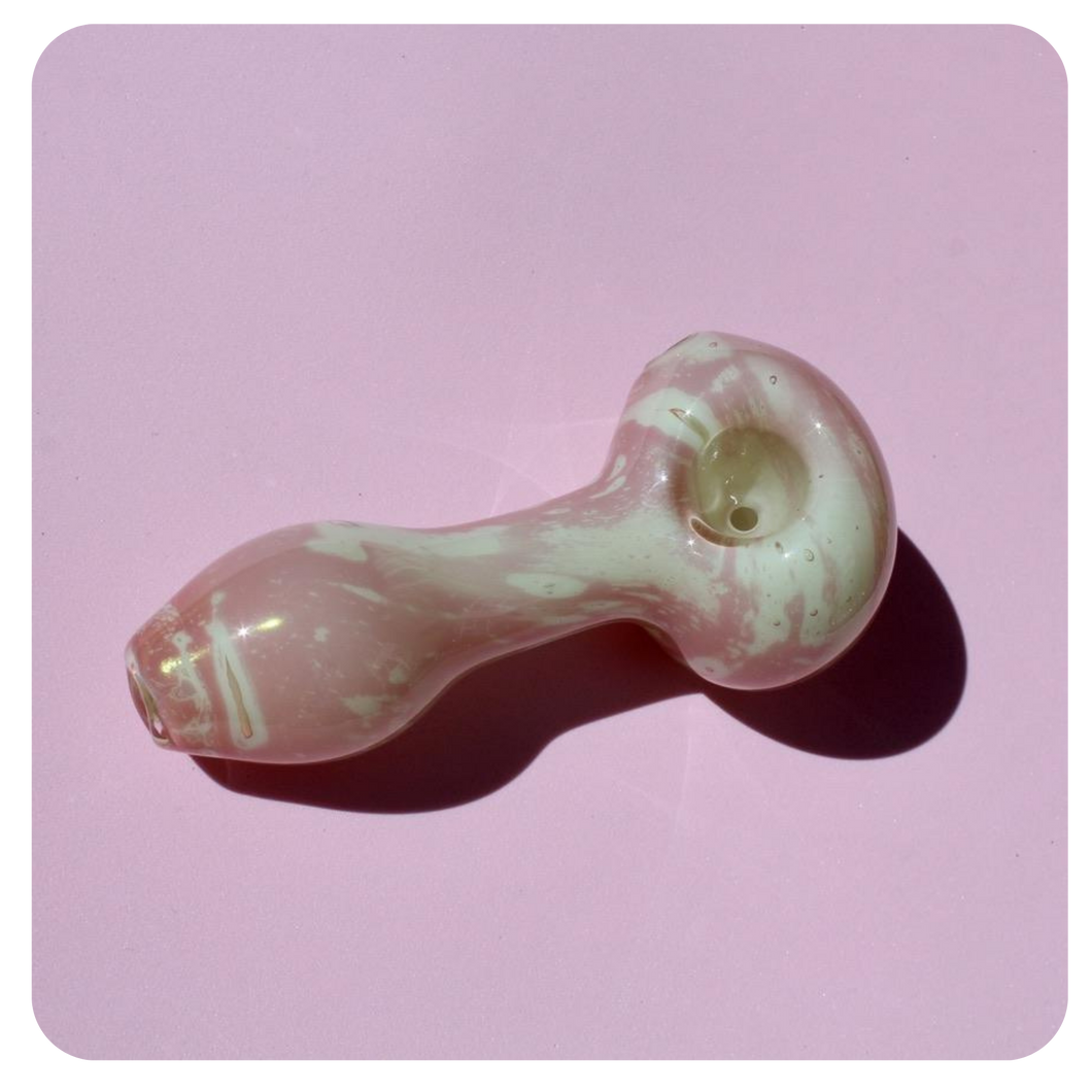 Chic Pink Pipe for Smoking Weed | Shop Bloomfield