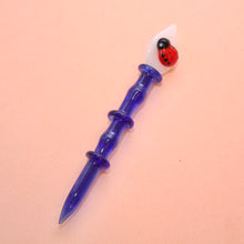 Load image into Gallery viewer, Dabber / Dab Tool with lady Bug on White Leaf and Blue Tip | Shop Bloomfield
